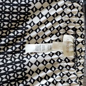 Chicos sz 1 modern flared leg boho pants